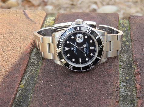 uhr im rolex design